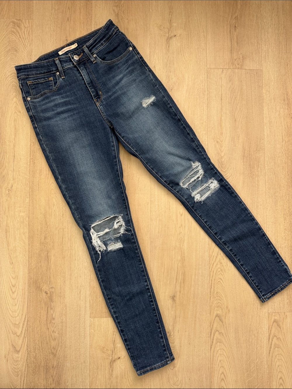 Levi’s 721 high rise